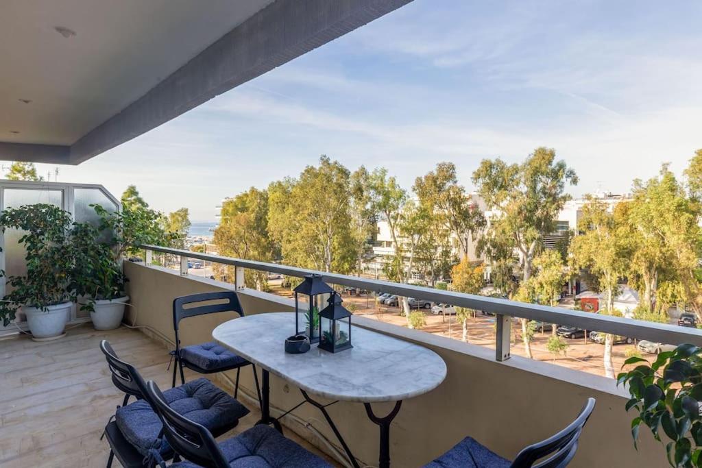 דירות אתונה Glyfada Center Sea View Apt מראה חיצוני תמונה